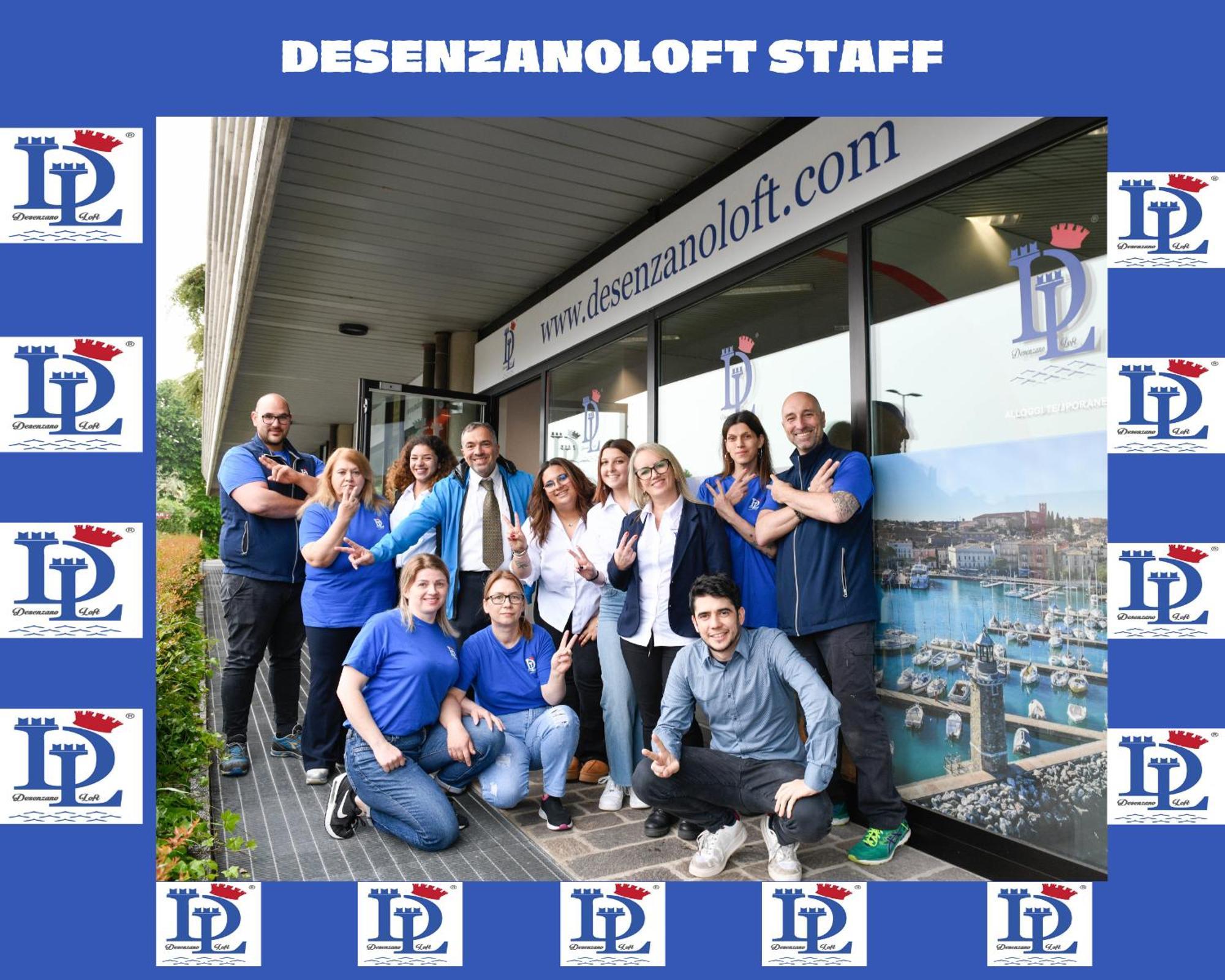 Desenzanoloft Le Chateau De Margot Desenzano del Garda Bagian luar foto